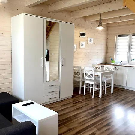 Comfortable Near The Sea, Holiday home *