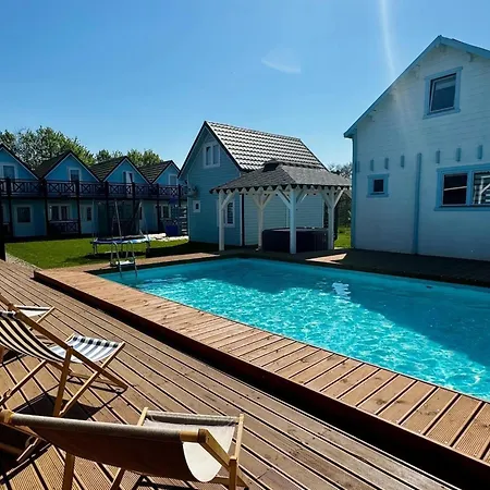 Comfortable Near The Sea, Feriehus Rewal